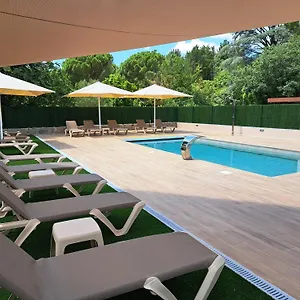 hotel-restaurante-la-quadra.catalonia-hotels.com/